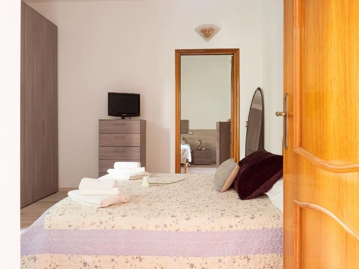 The Best Rent - Lovely Two Rooms Apartment With Terrace In Buenos Aires Milánó 0*,