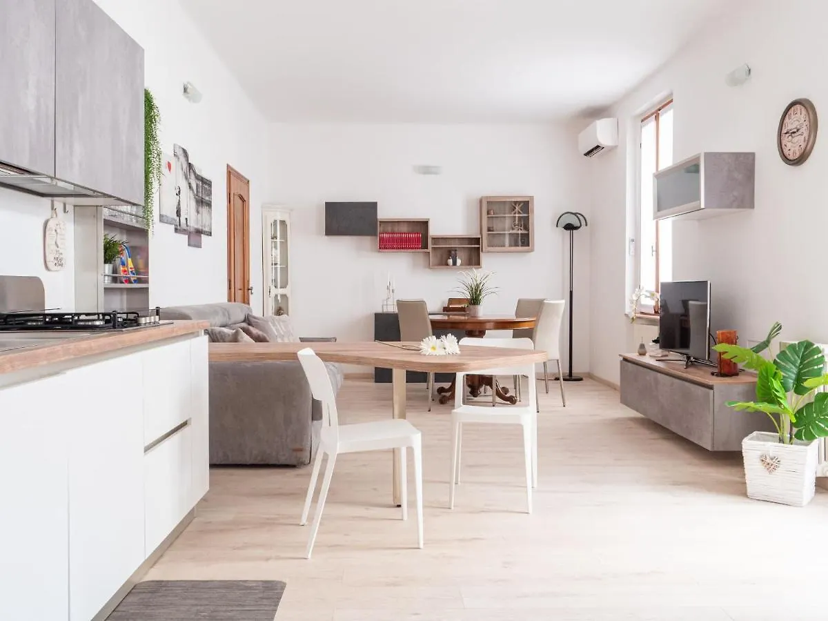 מילאנו The Best Rent - Lovely Two Rooms Apartment With Terrace In Buenos Aires